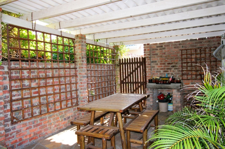 To Let 3 Bedroom Property for Rent in Gonubie Eastern Cape